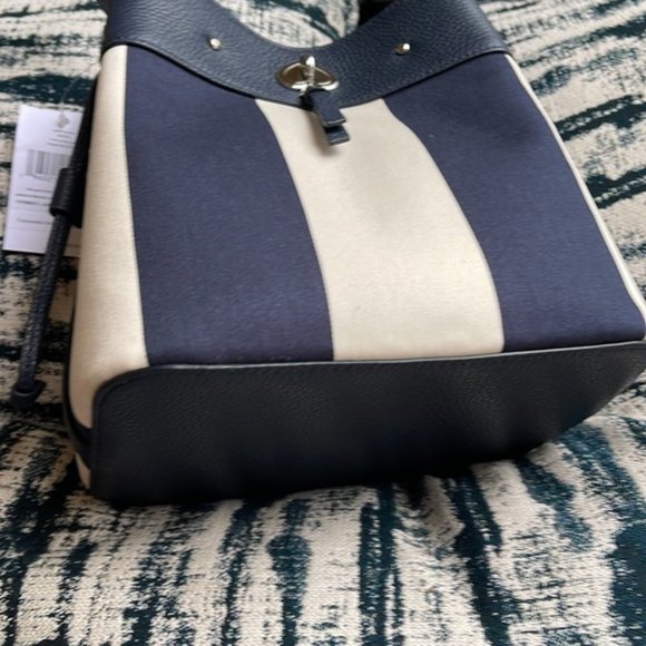 Kate Spade Marti Small Bucket Bag Even Stripe Blazer Blue - Picture 3 of 16